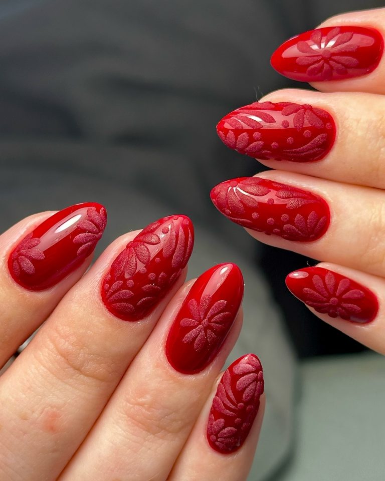 Floral Red Elegance