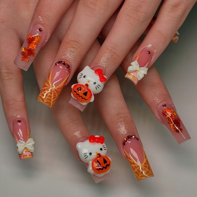 Autumn Charm Manicure