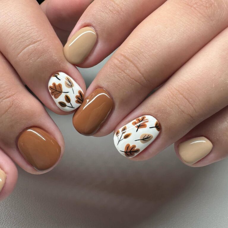 Autumn Leaves Nails