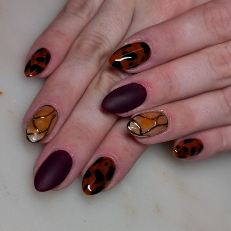 Autumn Nail Twist