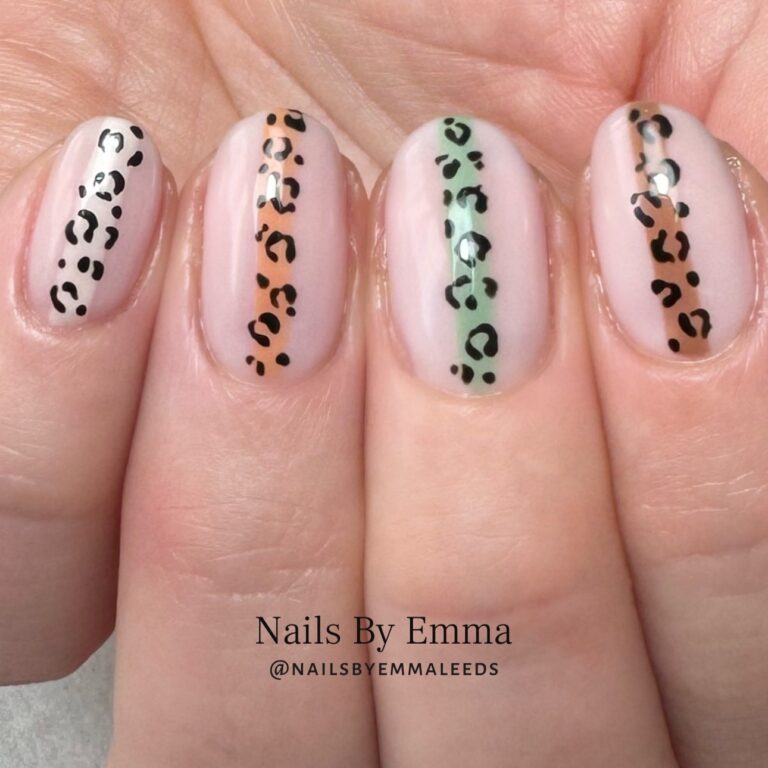 Chic Animal Print Nail Art