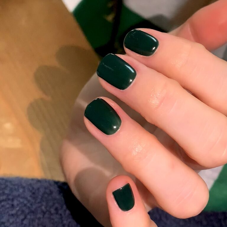 Deep Green Elegance