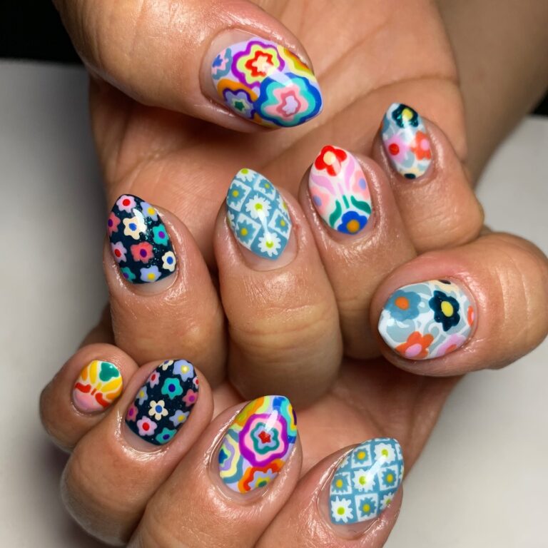 Floral Nail Art