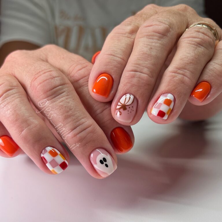 Halloween Spirit on Your Nails