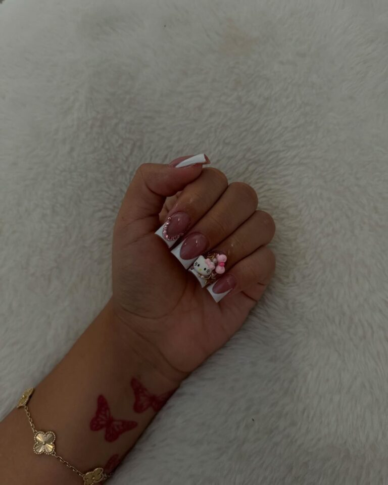 Pink Hello Kitty Nail Magic