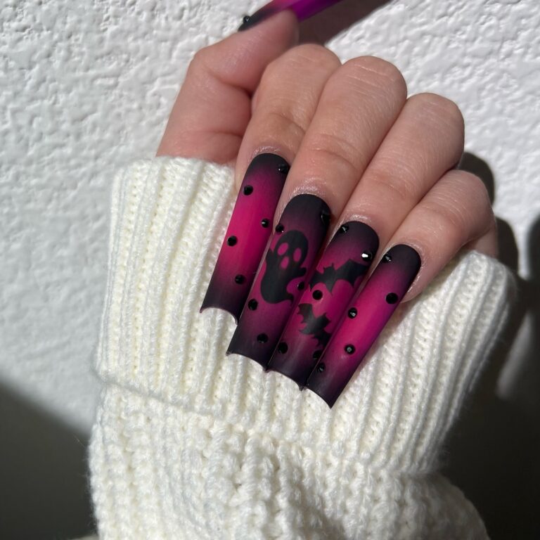 Spooky Chic Halloween Nails