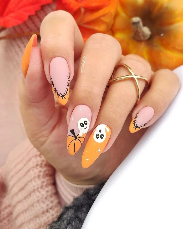 Spooky Season Manicure Tips