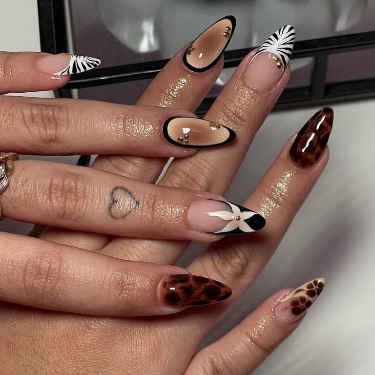 Stylish Seasonal Nails