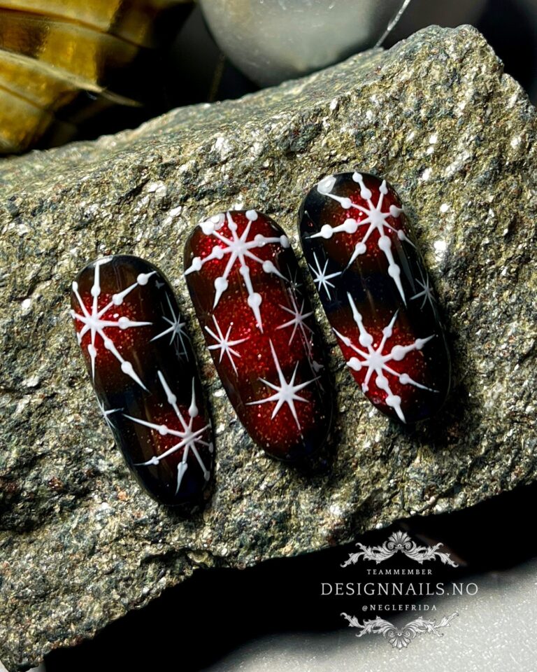 Christmas Nail Art