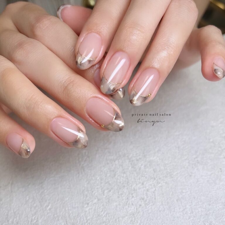 Elegant Marble Tips