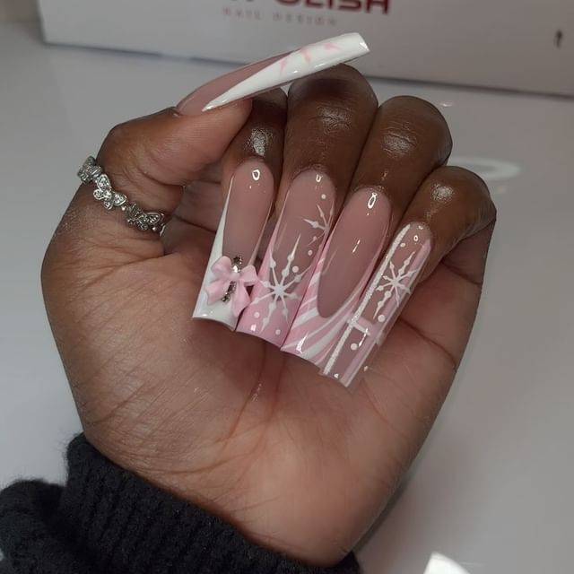 Winter Freestyle Nails